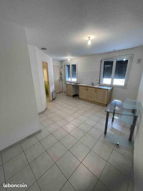 Appartement à louer, 25m², Montrem
