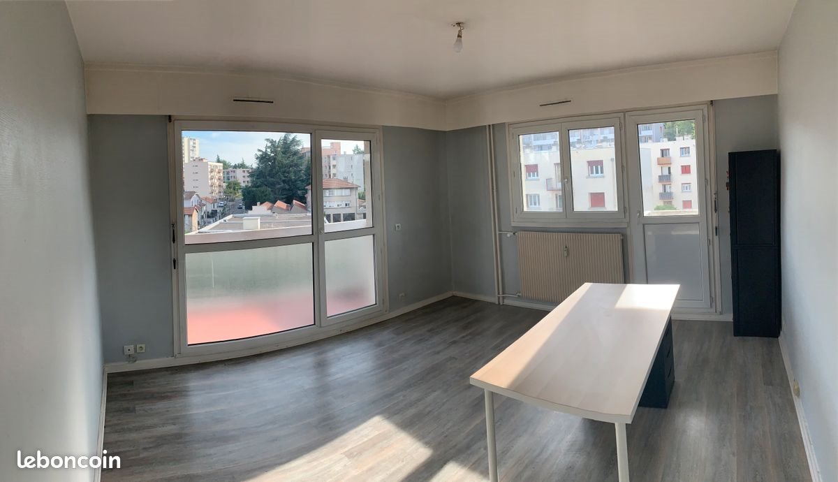 Appartement à louer, 47m², Saint-Etienne