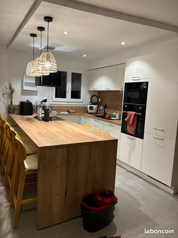 Appartement à louer, 74m², Cournonterral