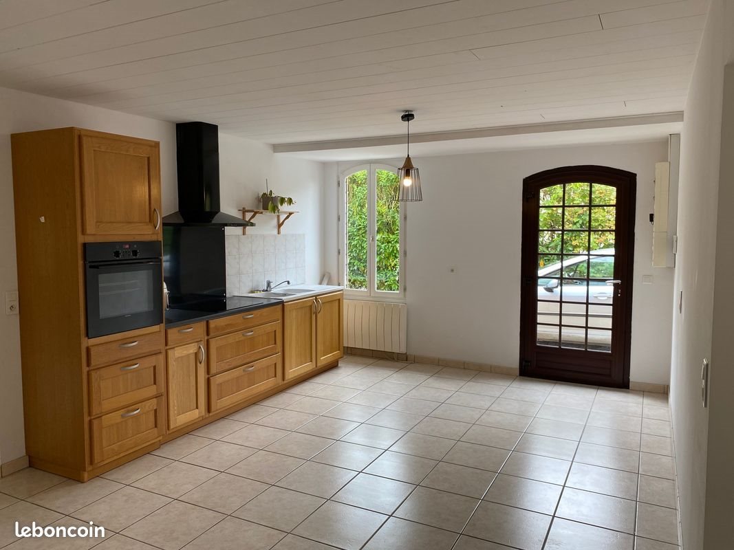 Maison à louer, 70m², Beauvoir