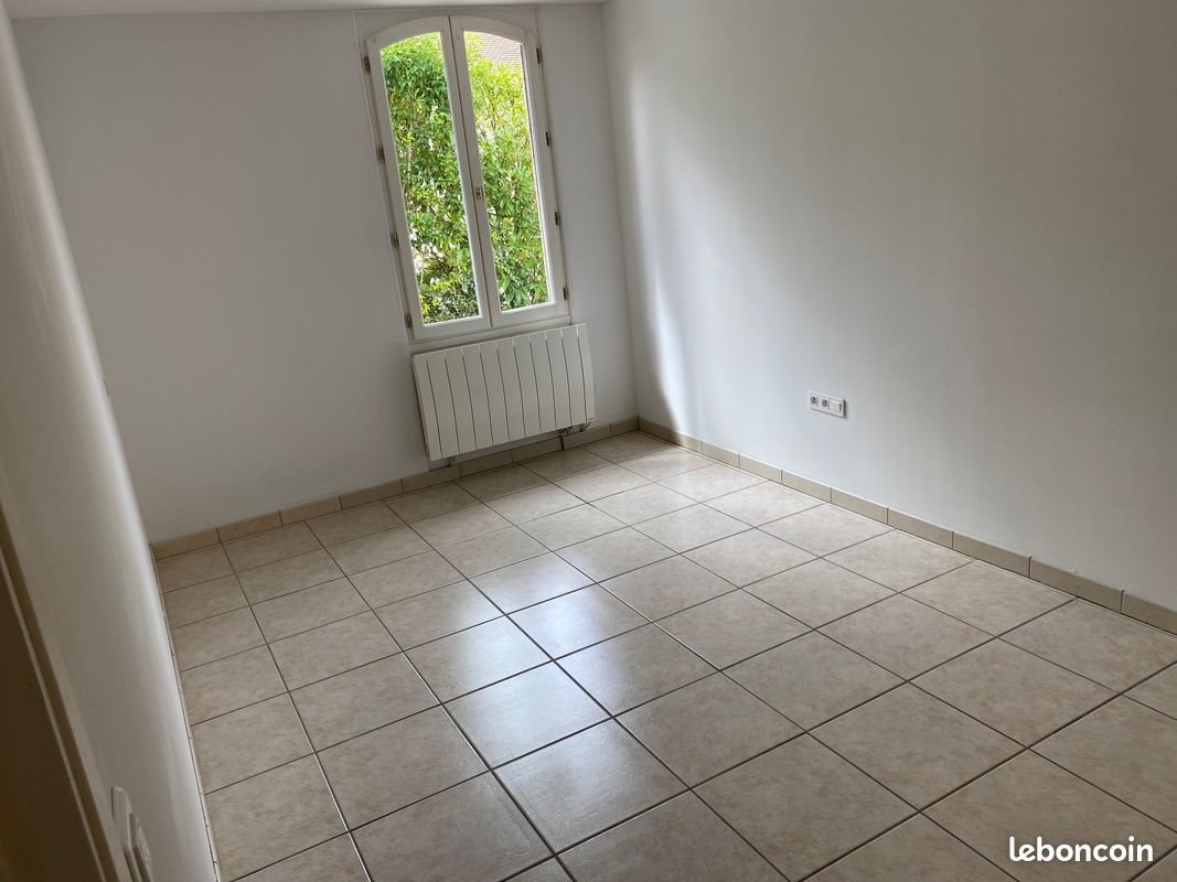 Maison à louer, 70m², Beauvoir