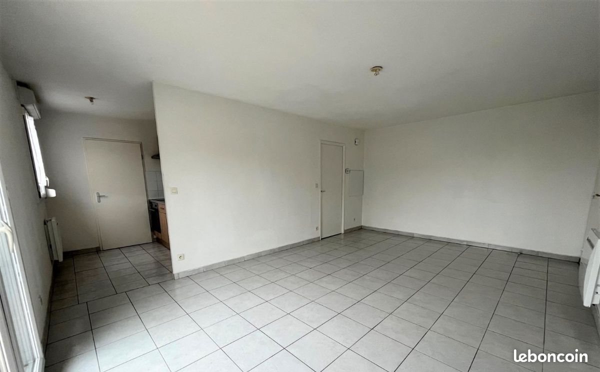 Appartement à louer, 41m², Questembert