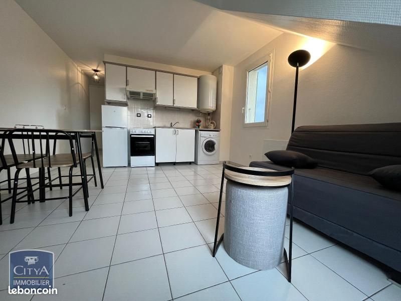 Appartement à louer, 33m², Epernon