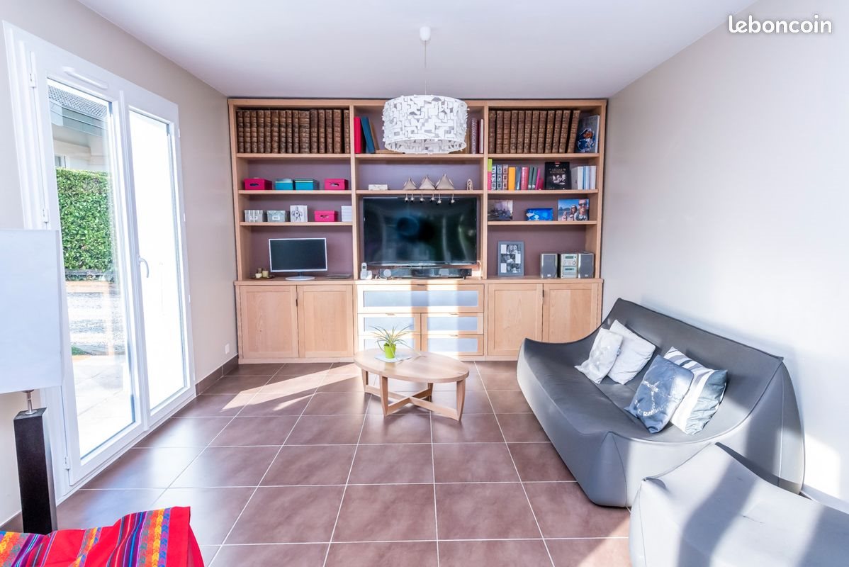 Maison à louer, 150m², Villaz