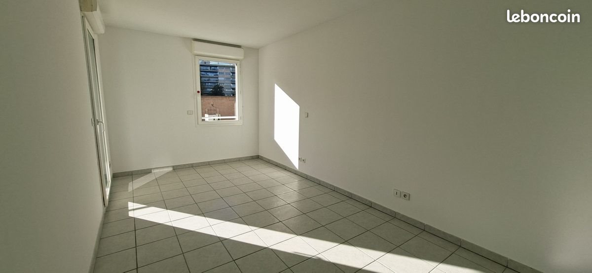 Appartement à louer, 76m², Marseille 8ème