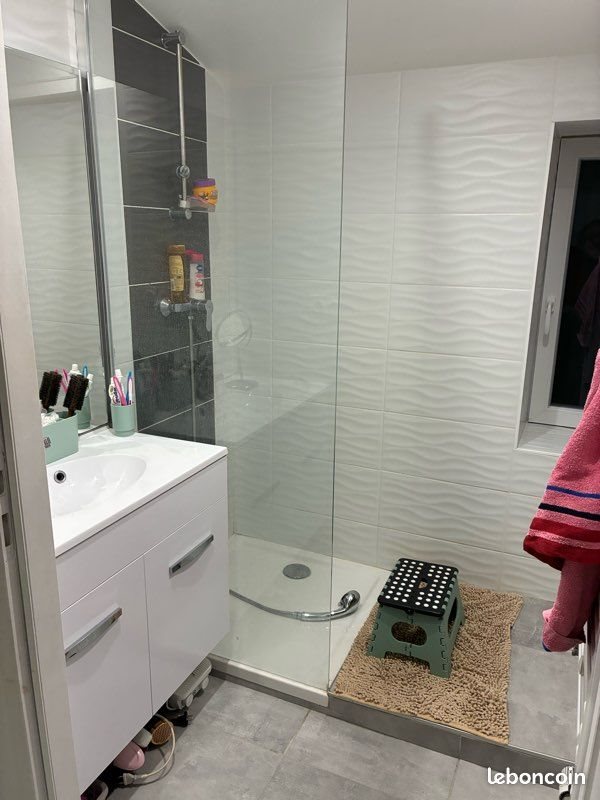 Appartement à louer, 70m², Chazelles-sur-Lyon