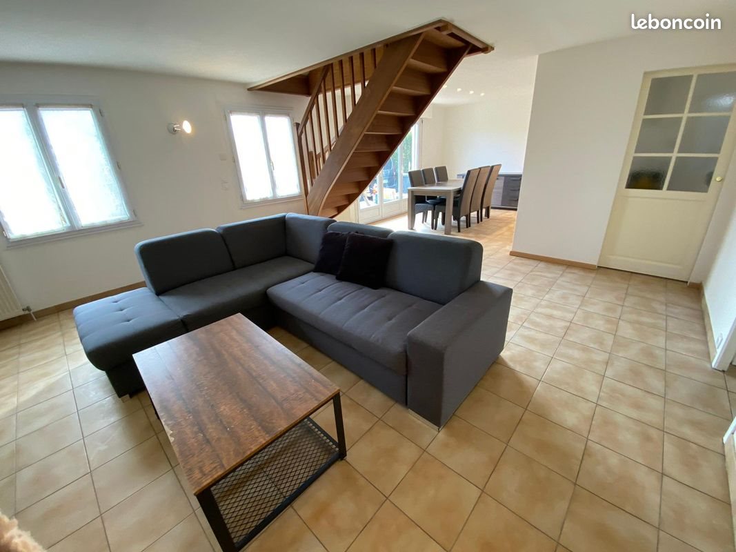Maison à louer, 150m², Sergy