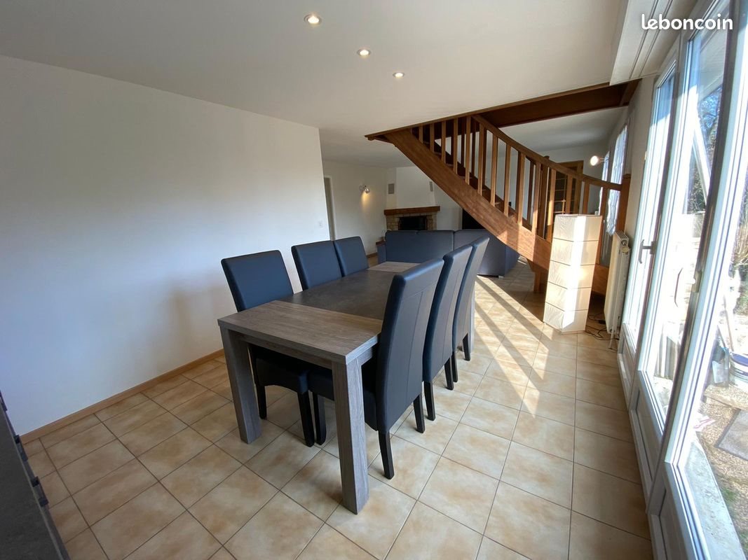 Maison à louer, 150m², Sergy