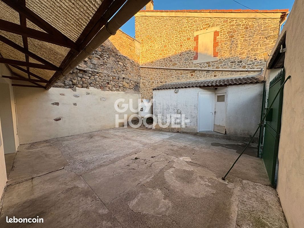 Maison à louer, 55m², Bizanet