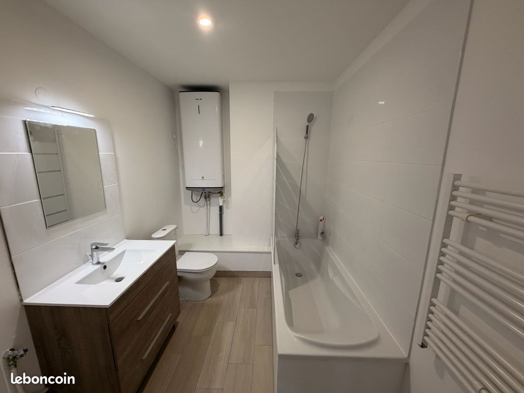 Appartement à louer, 68m², Armentières