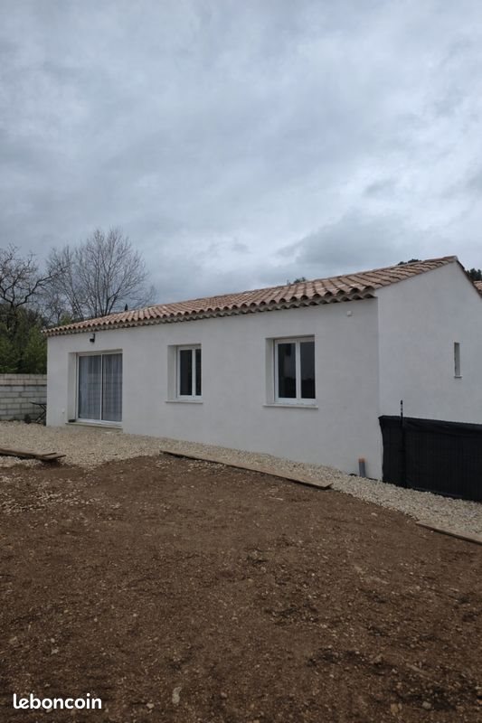 Maison à louer, 80m², Brignoles