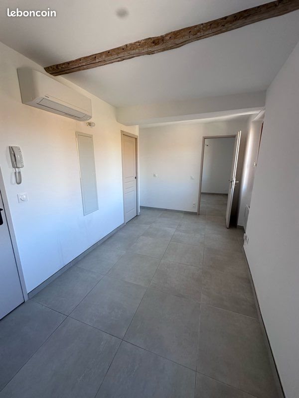 Appartement à louer, 29m², Gardanne