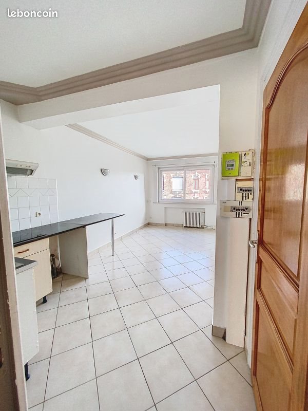 Appartement à louer, 28m², Lille