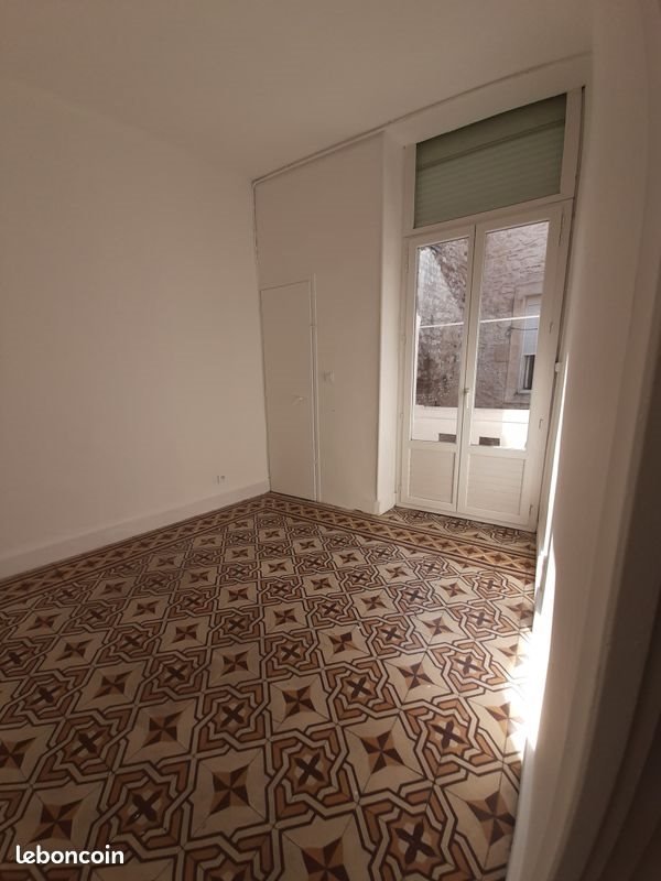 Appartement à louer, 61m², Nîmes