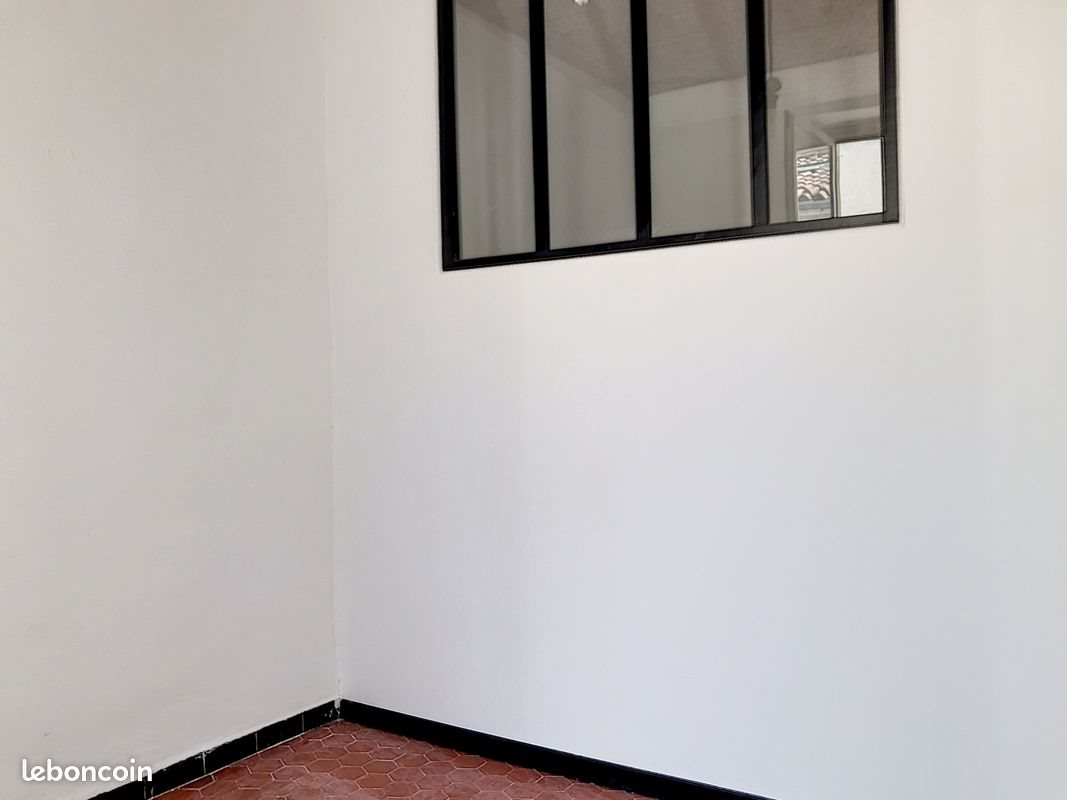 Appartement à louer, 33m², Marseille 4ème
