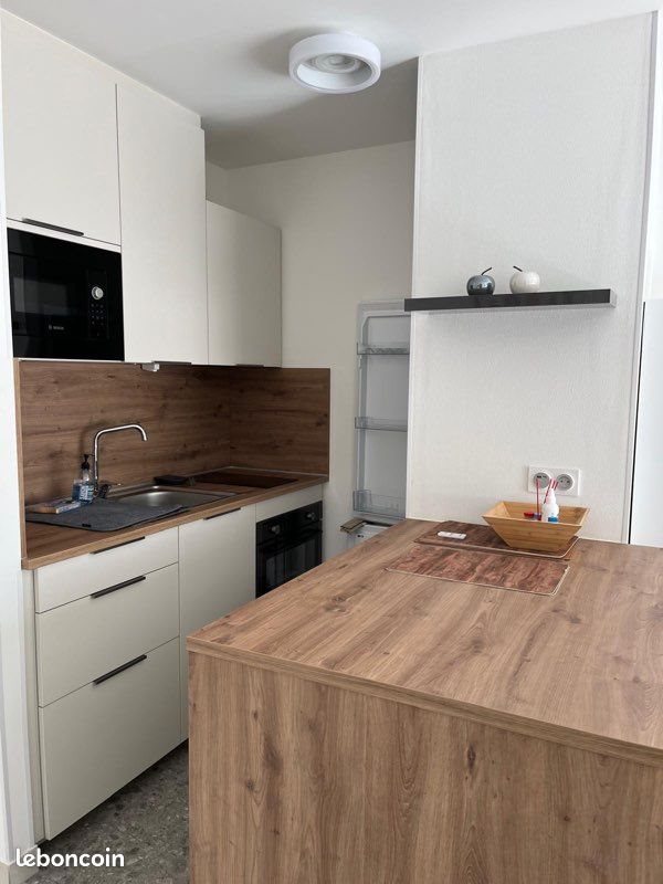 Appartement à louer, 32m², Plescop