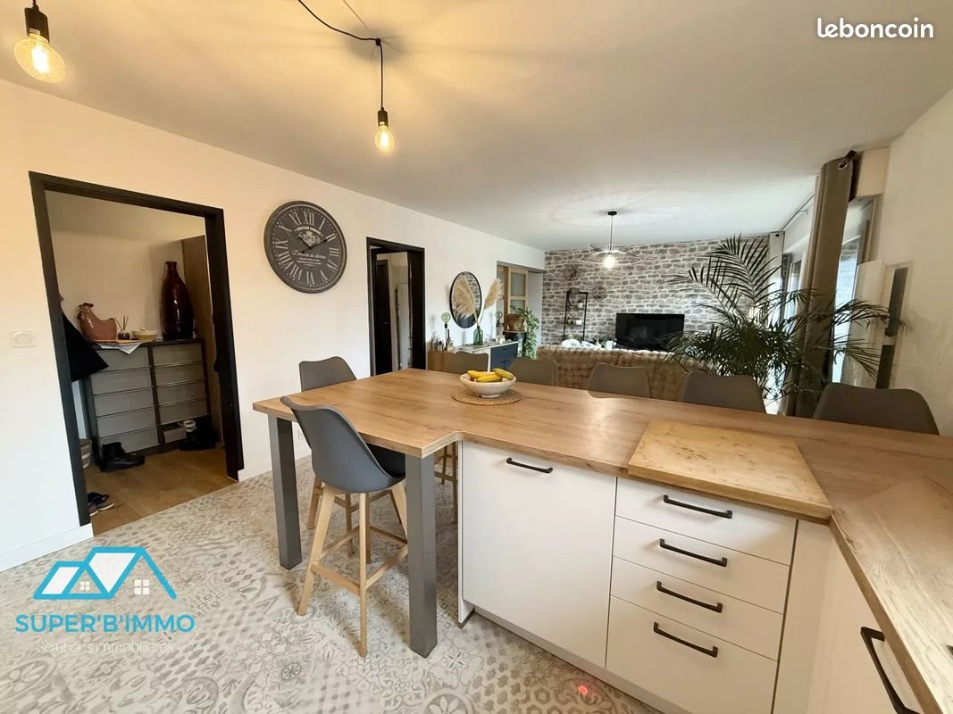 Appartement à vendre, 85m², Brioude