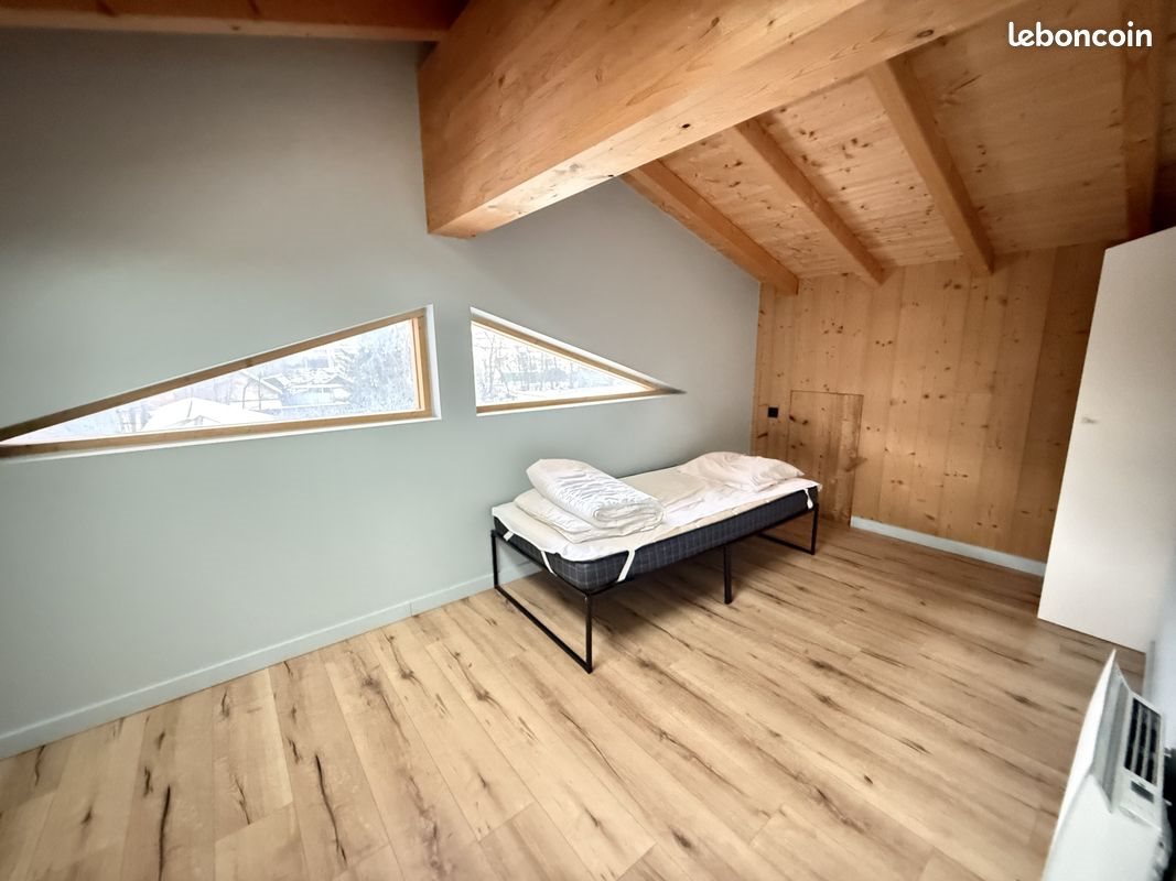 Appartement à louer, 74m², Ugine