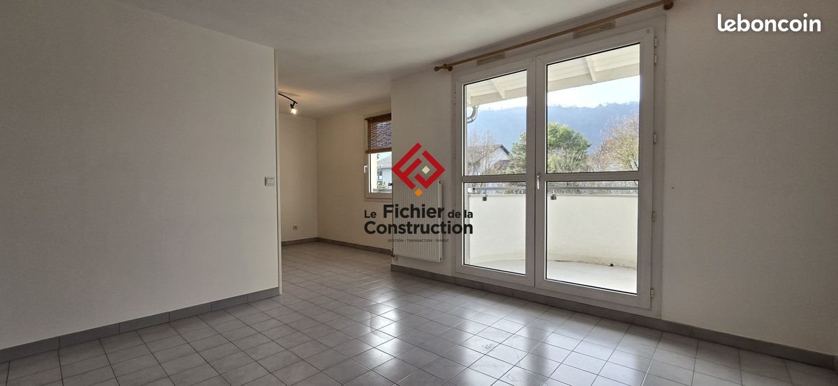 Appartement à louer, 52m², Gières