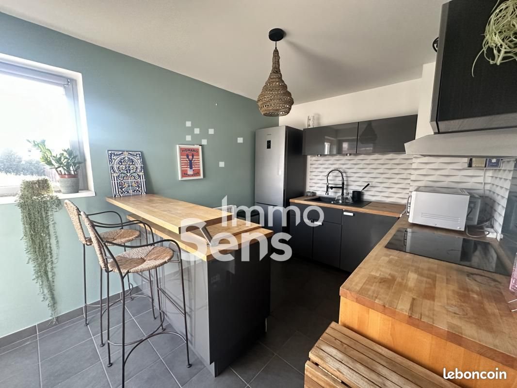 Appartement à louer, 76m², Lille