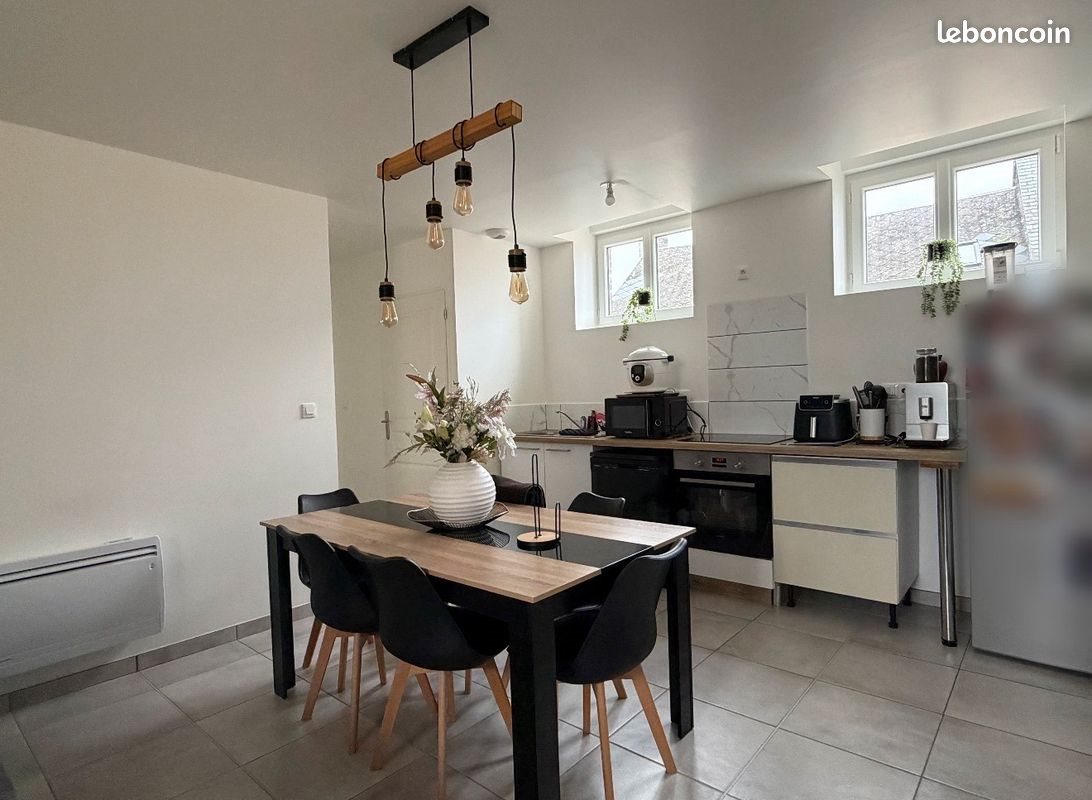 Appartement à louer, 65m², La Fère