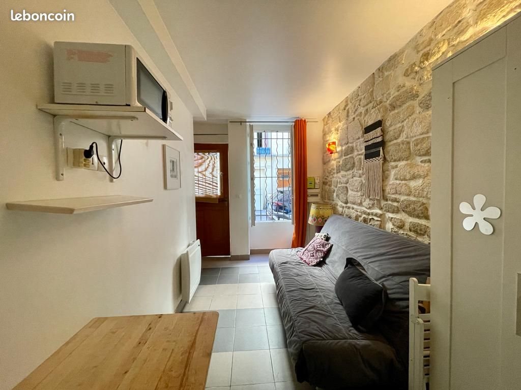Appartement à louer, 17m², Paris 18ème