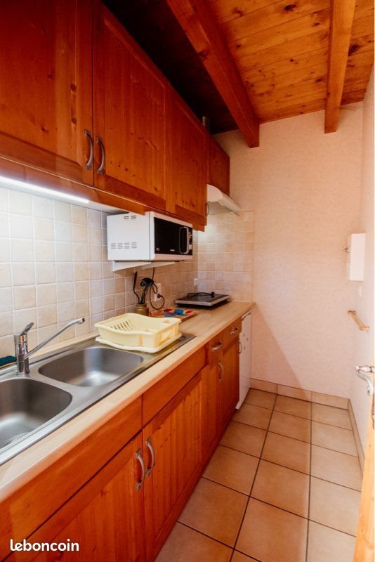 Appartement à louer, 26m², Les Hôpitaux-Vieux