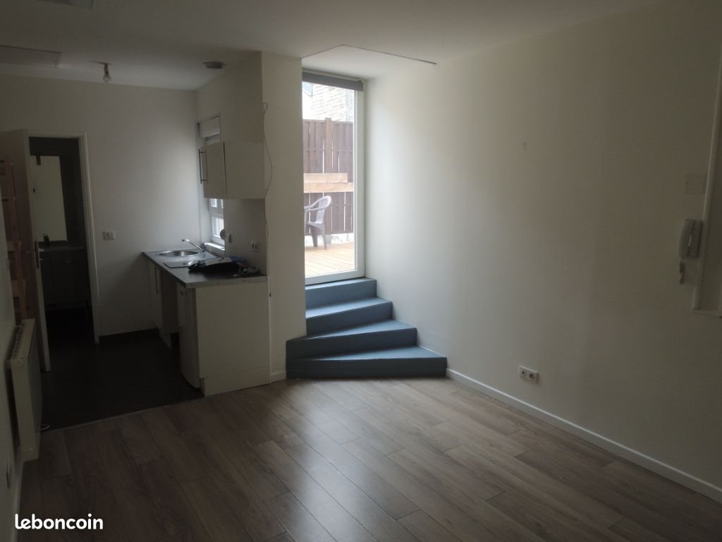 Appartement à louer, 19m², Reims