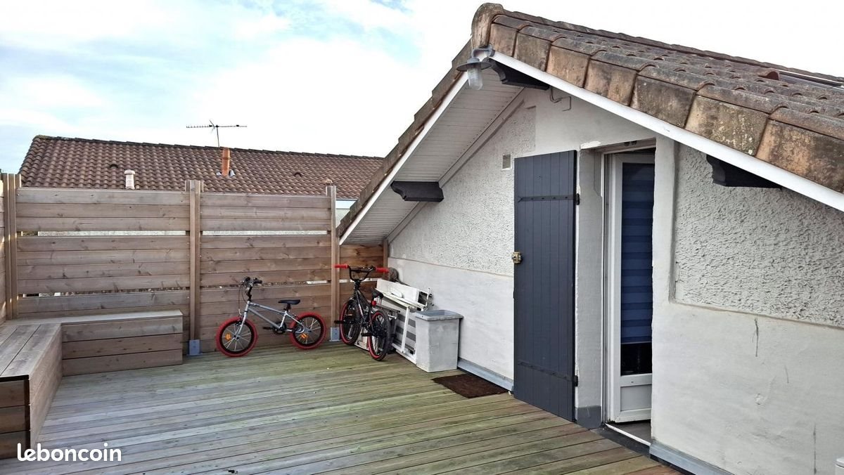 Appartement à louer, 21m², Pessac