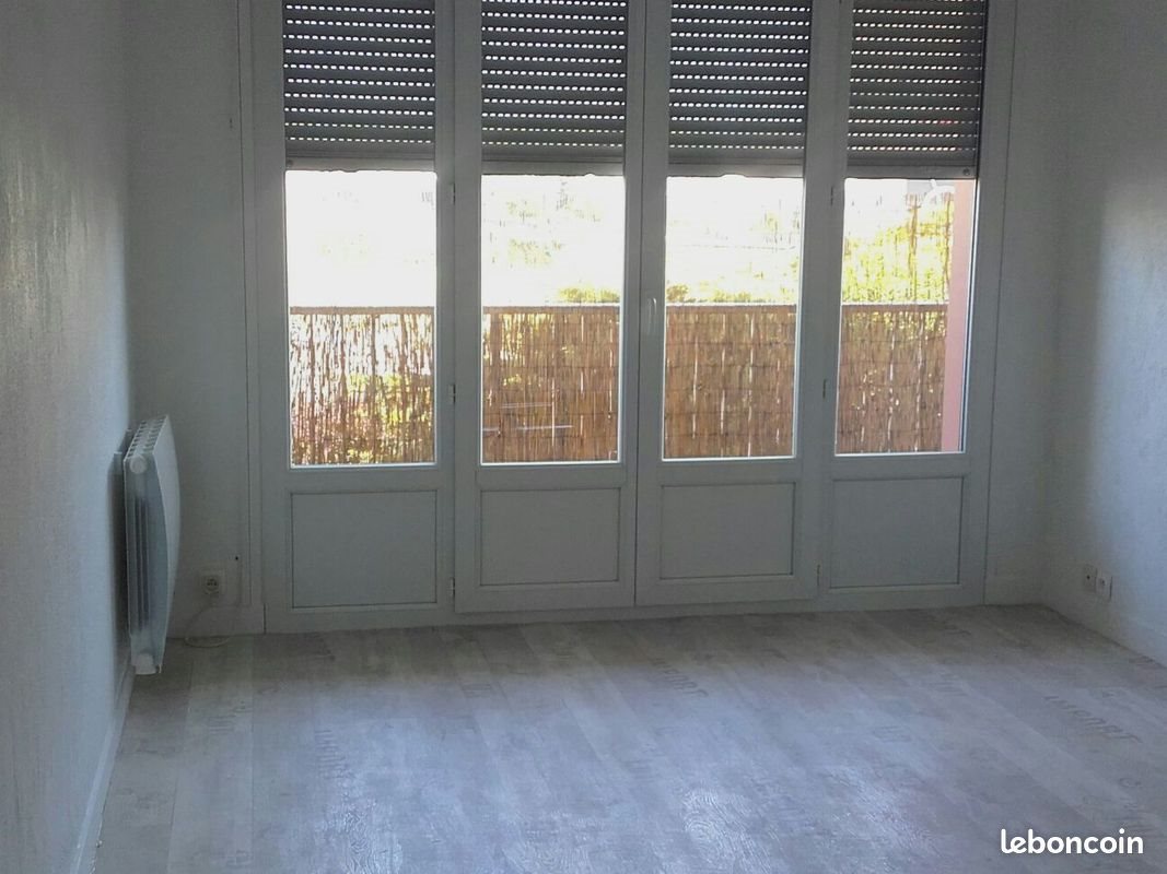 Appartement à louer, 45m², Montceau-les-Mines