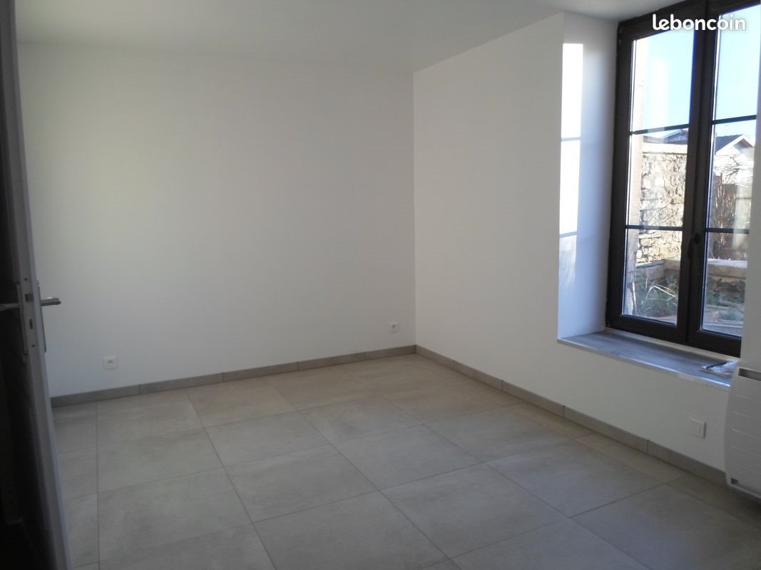 Appartement à louer, 51m², Wassy