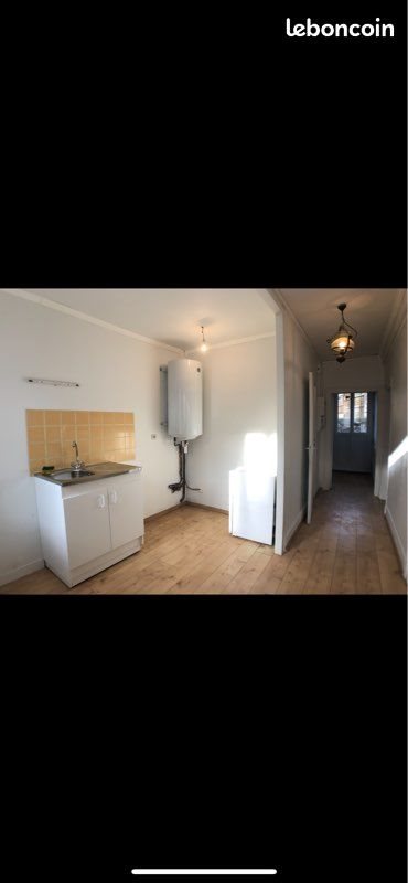 Appartement à louer, 50m², Saint-Pierre-le-Moûtier