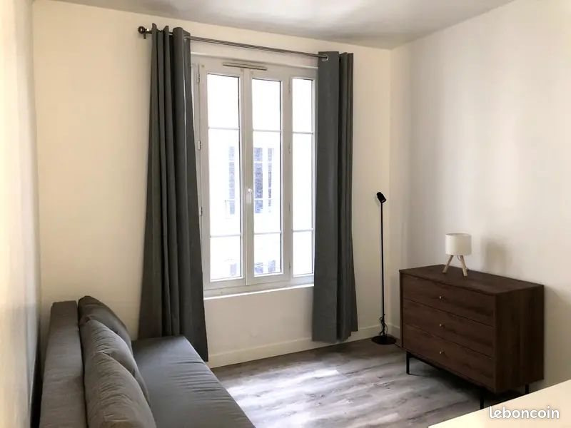 Appartement à louer, 18m², Paris 11ème