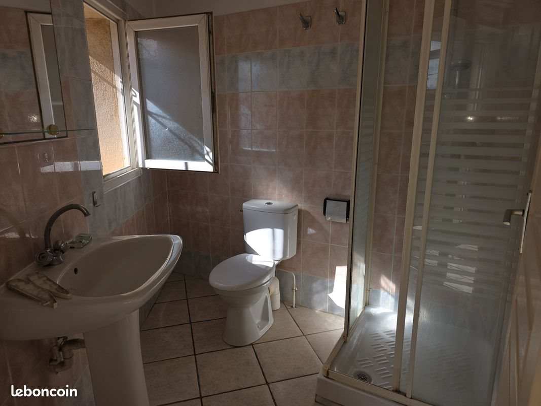 Appartement à louer, 40m², Saint-Gilles