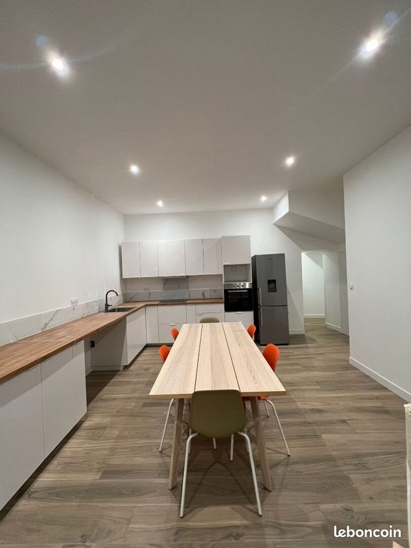 Appartement à louer, 95m², Les Roches-de-Condrieu