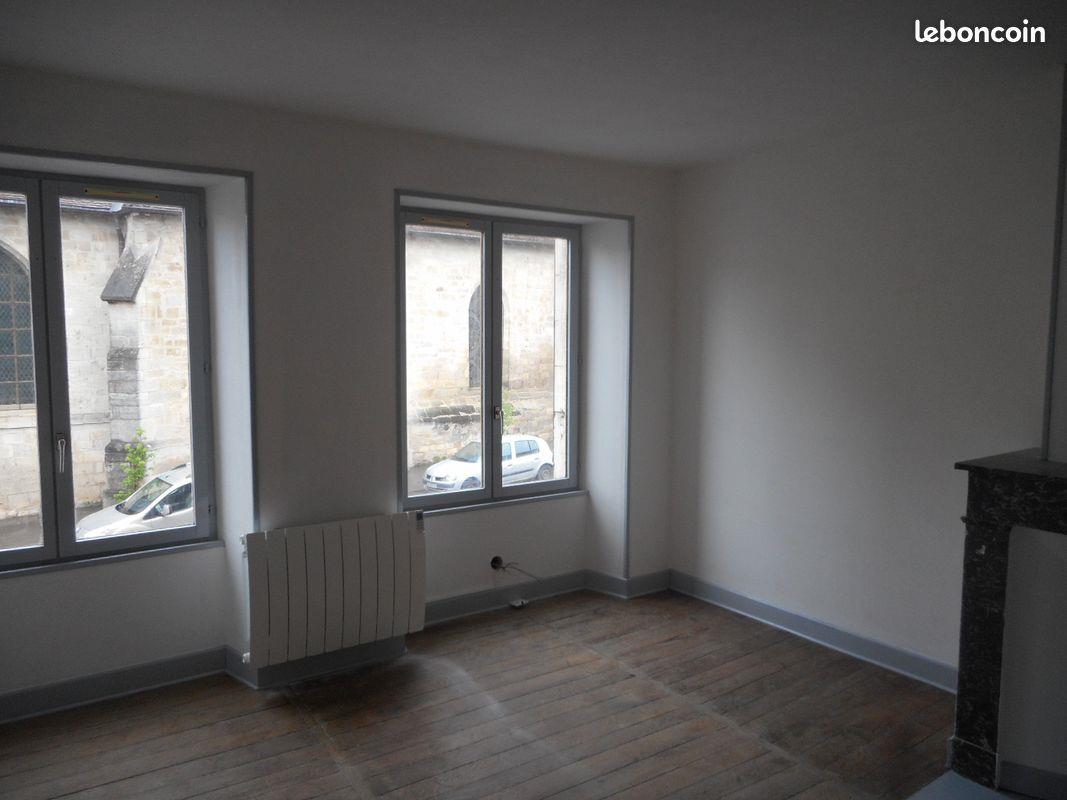 Appartement à louer, 64m², Wassy