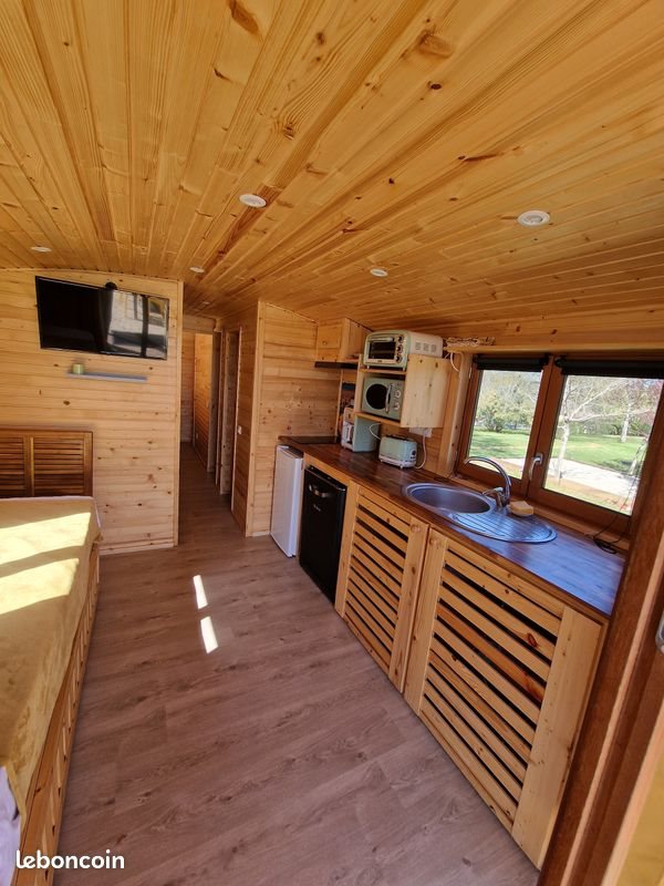 Maison à louer, 23m², Journiac