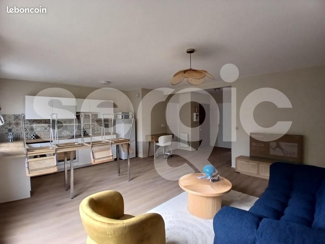 Appartement à louer, 54m², Lille