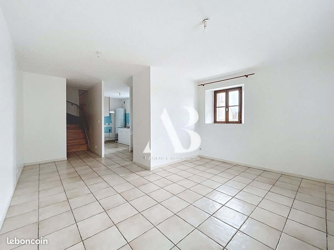 Appartement à louer, 64m², Grandpuits-Bailly-Carrois