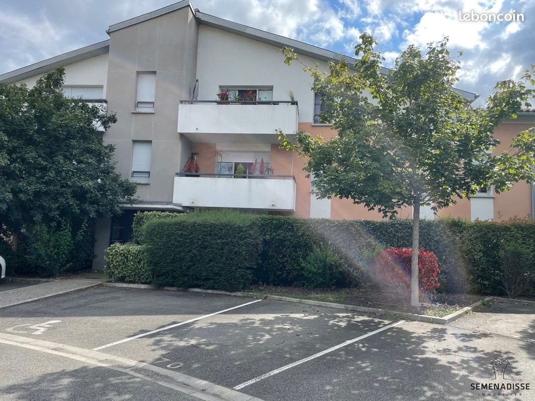 Appartement à louer, 61m², Roques