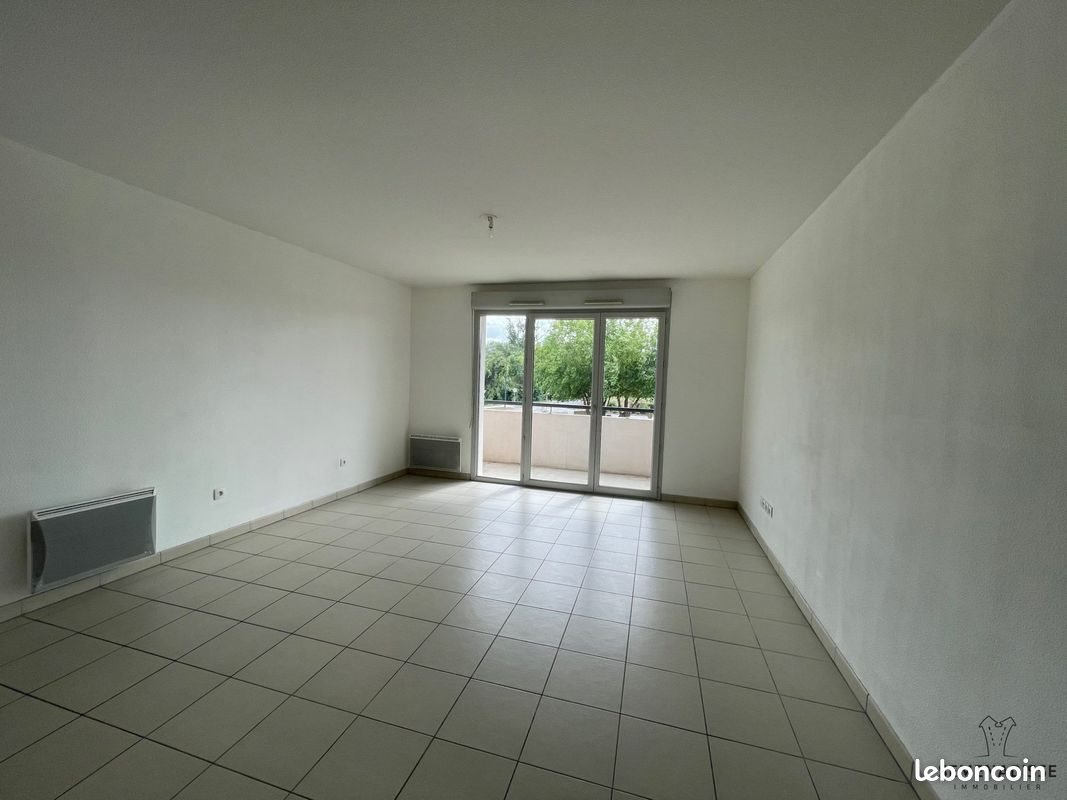 Appartement à louer, 61m², Roques