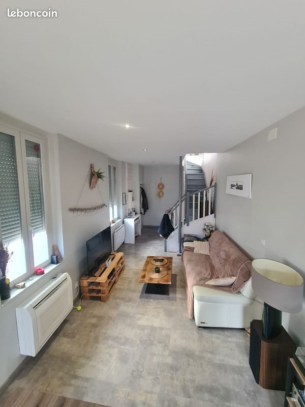 Appartement à louer, 100m², Oloron-Sainte-Marie