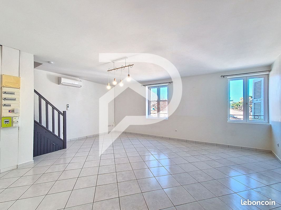 Appartement à louer, 61m², Châteauneuf-du-Rhône