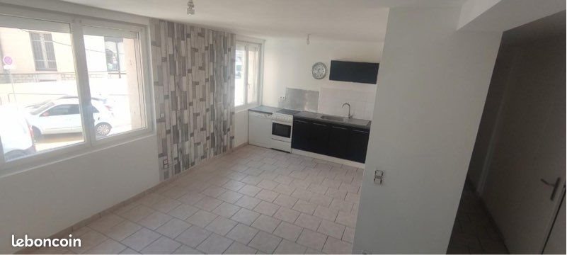 Appartement à louer, 45m², Nîmes