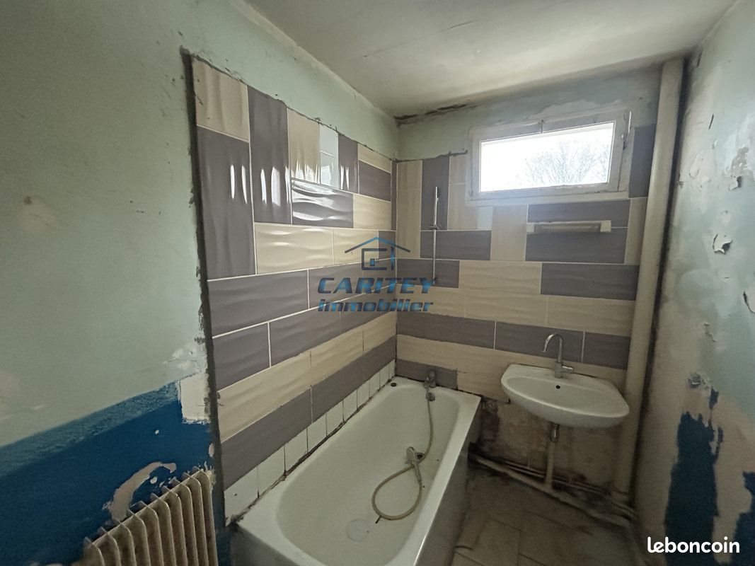 Appartement à vendre, 67m², Luxeuil-les-Bains