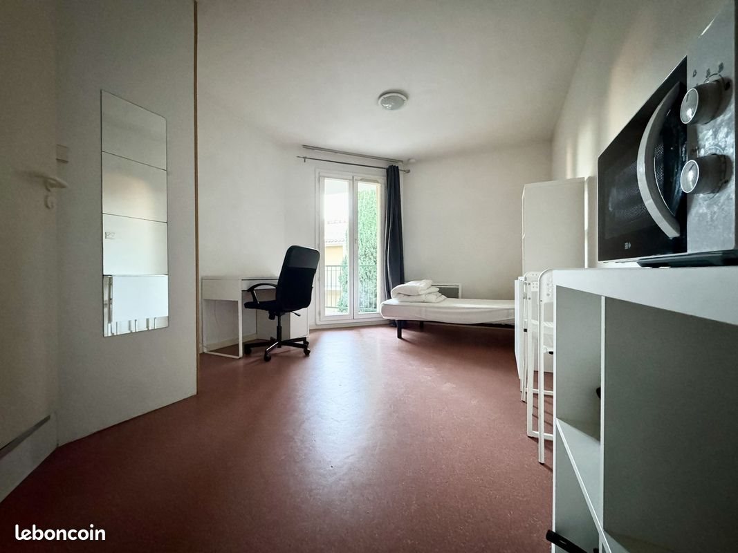 Appartement à louer, 15m², Nîmes