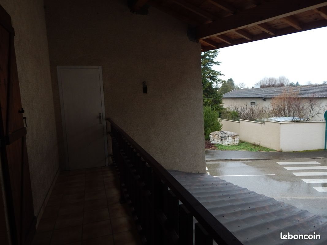 Maison à louer, 82m², Saint-Maurice-de-Gourdans