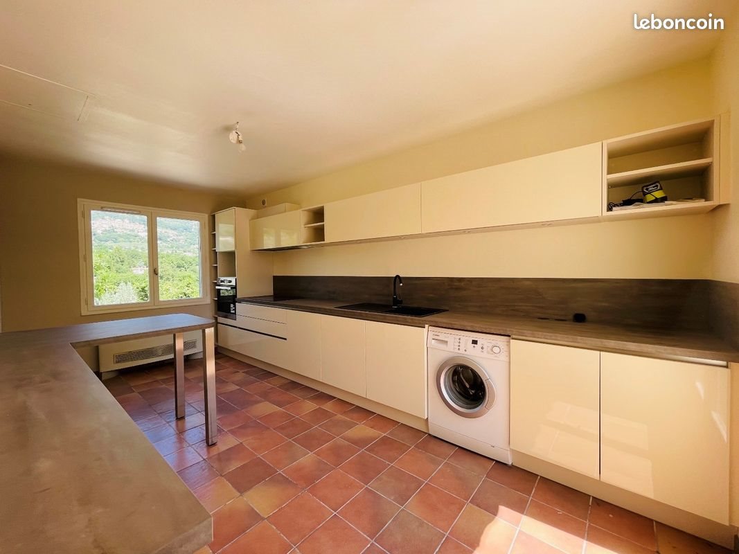 Maison à louer, 99m², La Gaude
