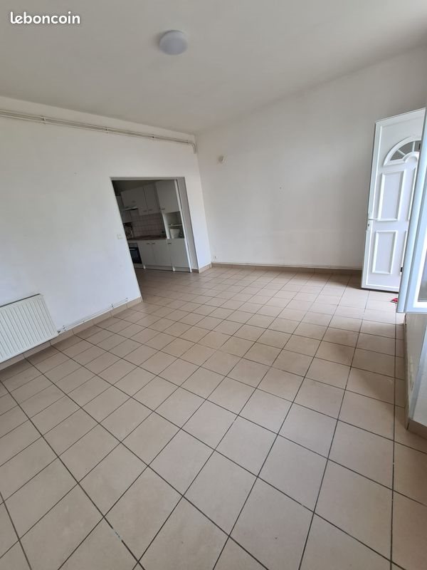 Appartement à louer, 70m², Cavignac