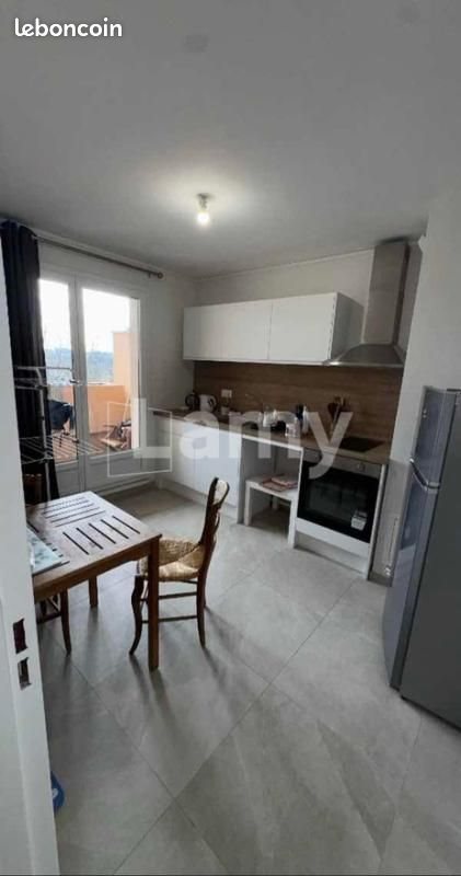 Appartement à louer, 51m², Lyon 9ème